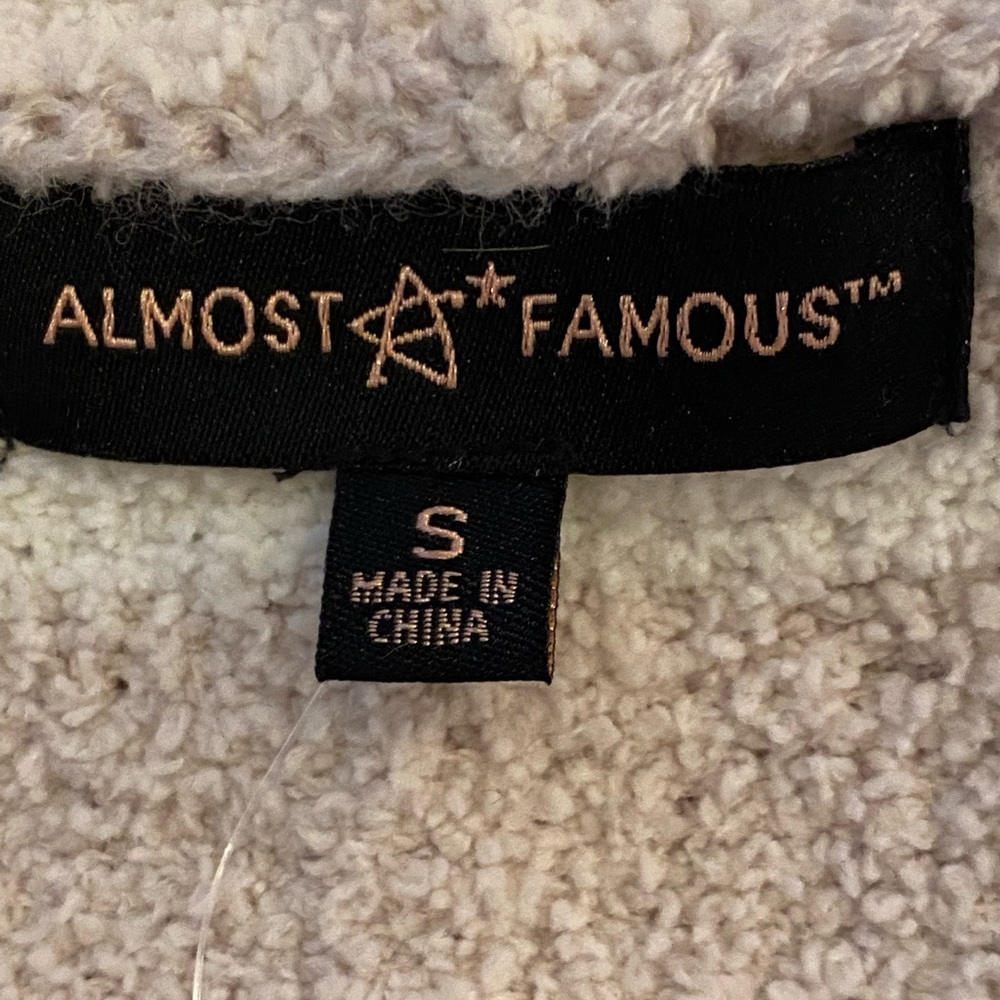 Almost Famous Womens Long Hooded Cardigan Tan w Cream Stripe Sweater/Size S/ NWT - Picture 11 of 15